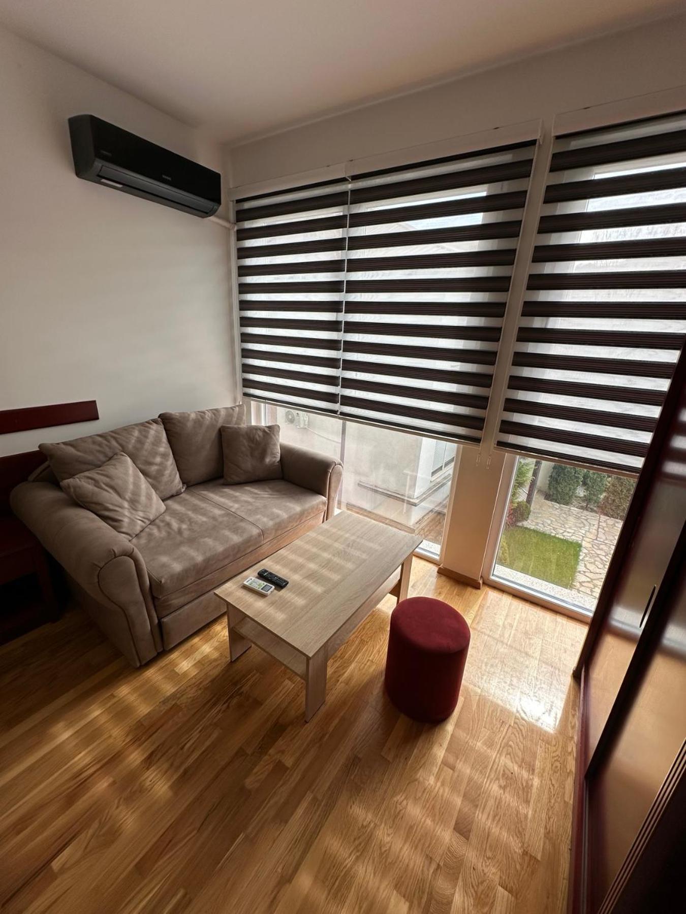Apartments Nora Ohrid Exterior photo