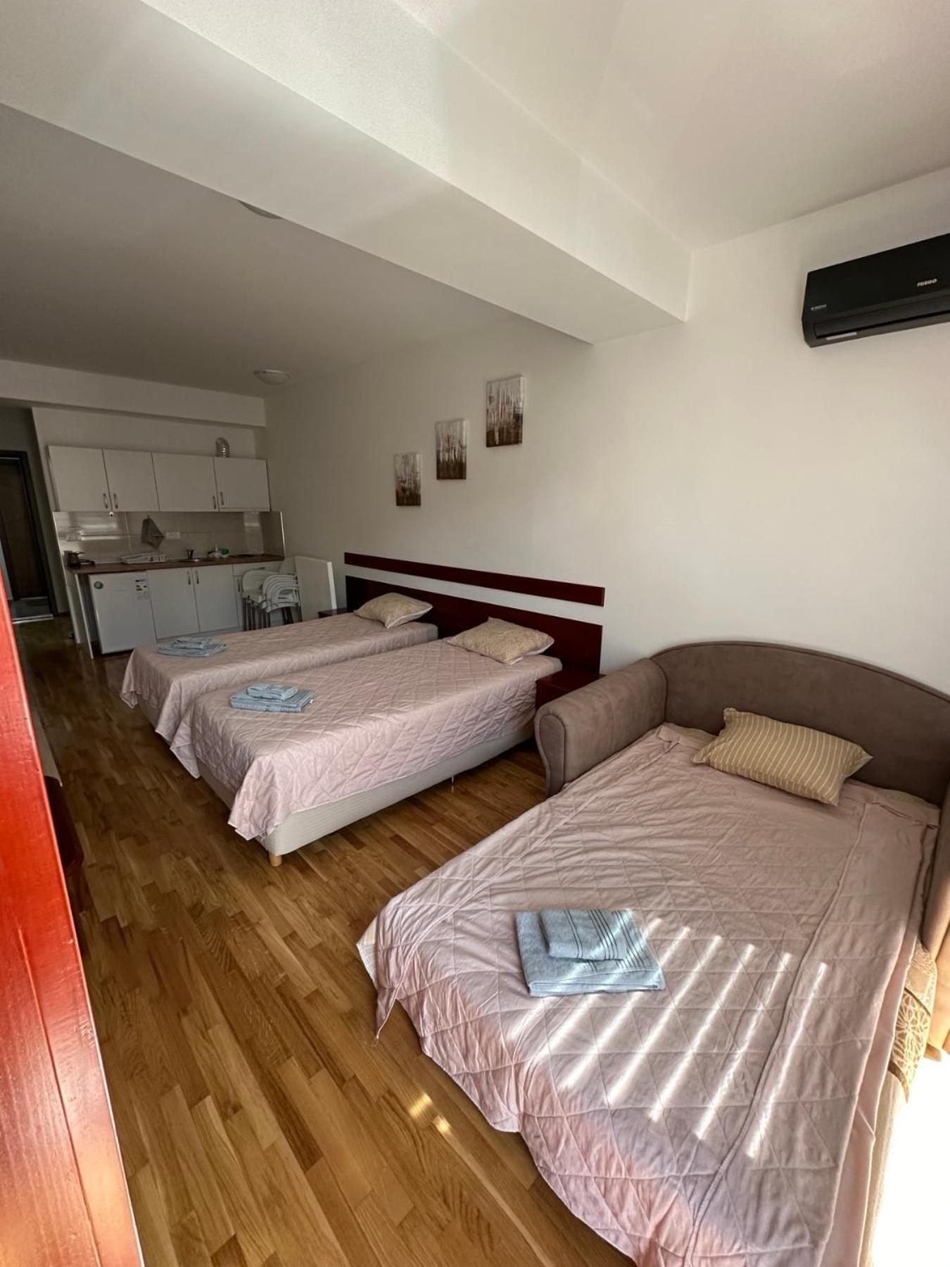 Apartments Nora Ohrid Exterior photo